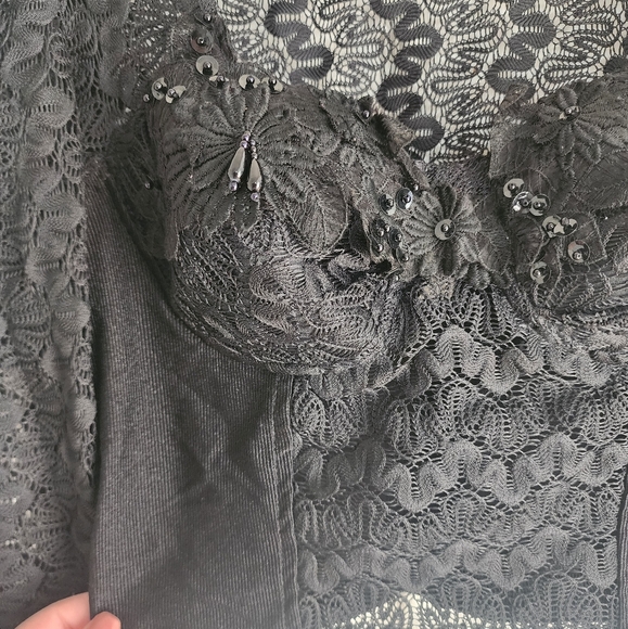 Vintage Black Lace Crop Top with 3/4 Lace Sleeves | Large | Whimsigoth - Picture 4 of 11